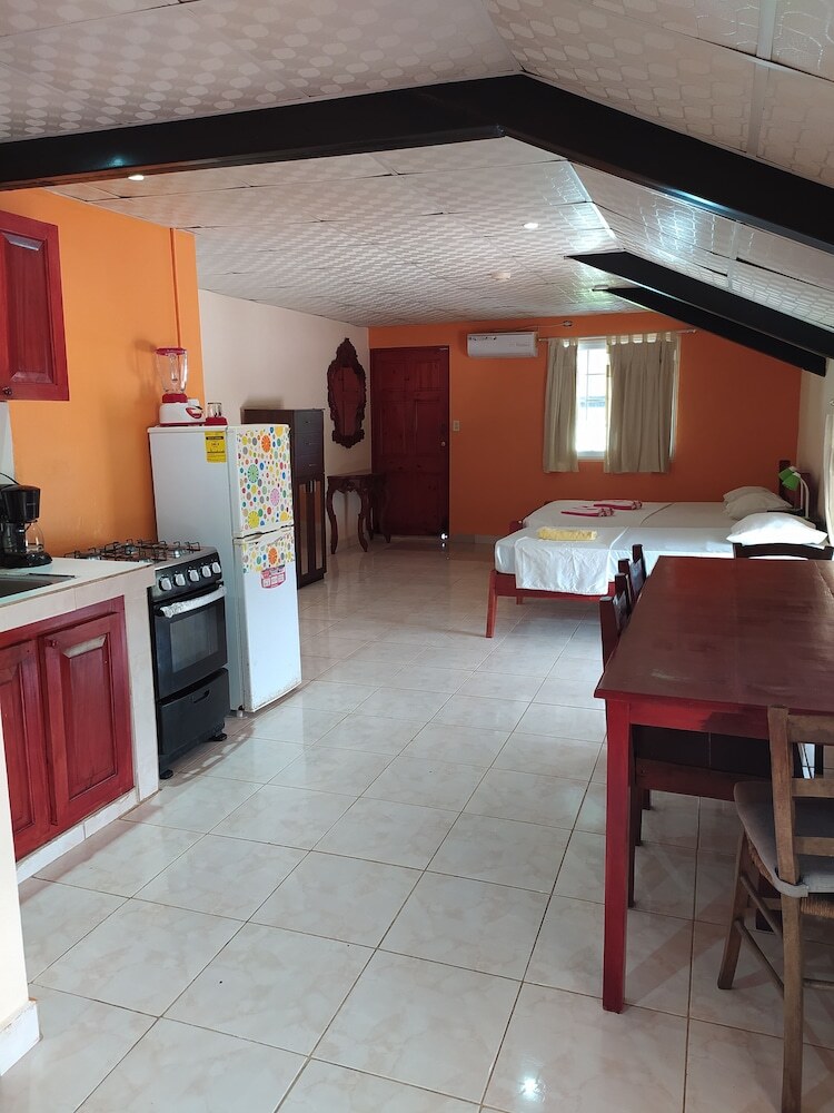 Aparthotel Sun Havens Apartments & Suites