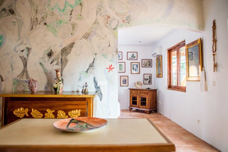 Villa Yrondi