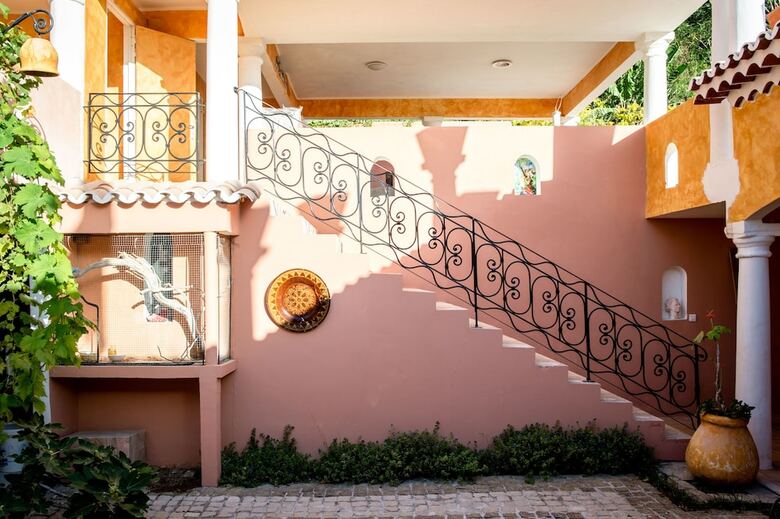 Villa Yrondi