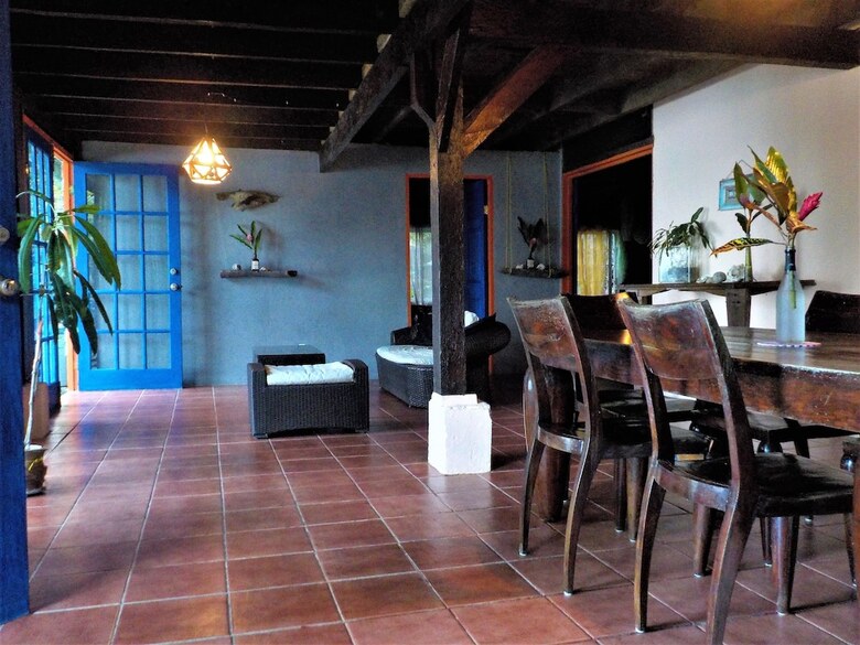Hotel Mosana Reef Garden B&B