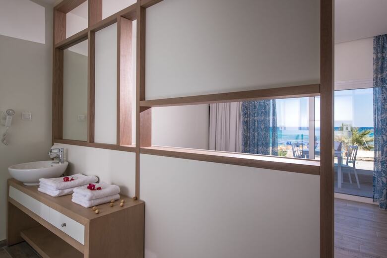 Hotel Paralos Lifestyle Beach
