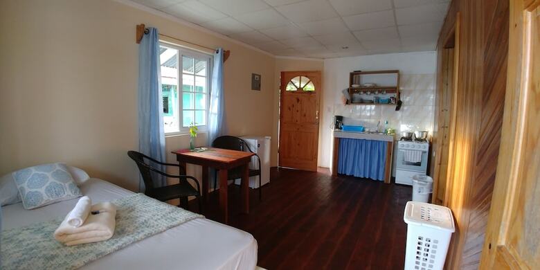 Sea Pearl Apartments
