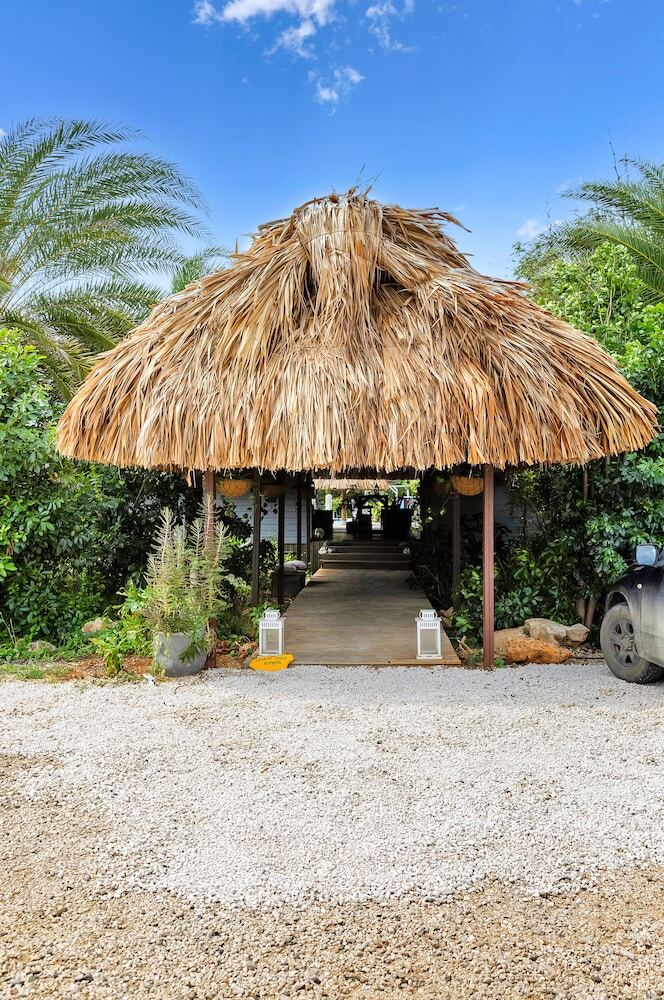 Red Palm Village