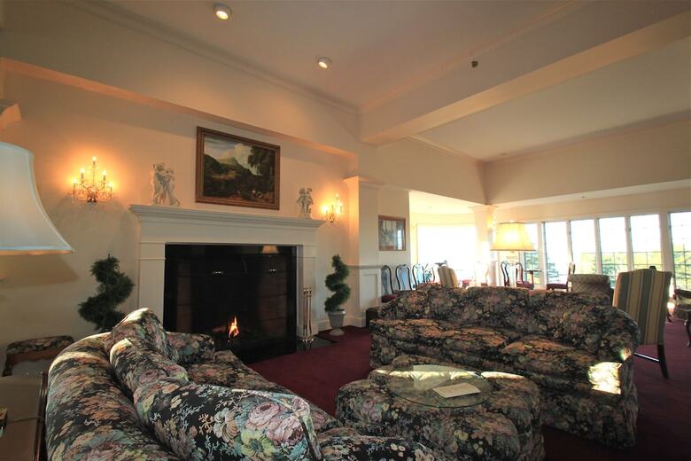 Hotel Bluenose Inn - Bar Harbor Collection