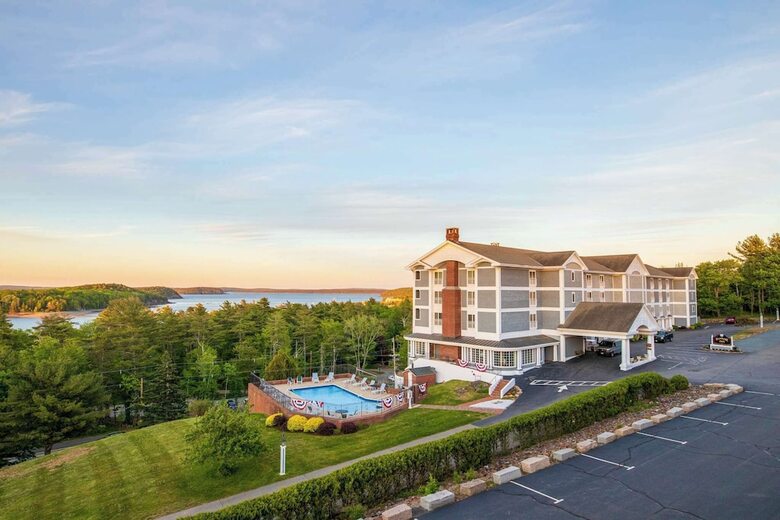 Hotel Bluenose Inn - Bar Harbor Collection