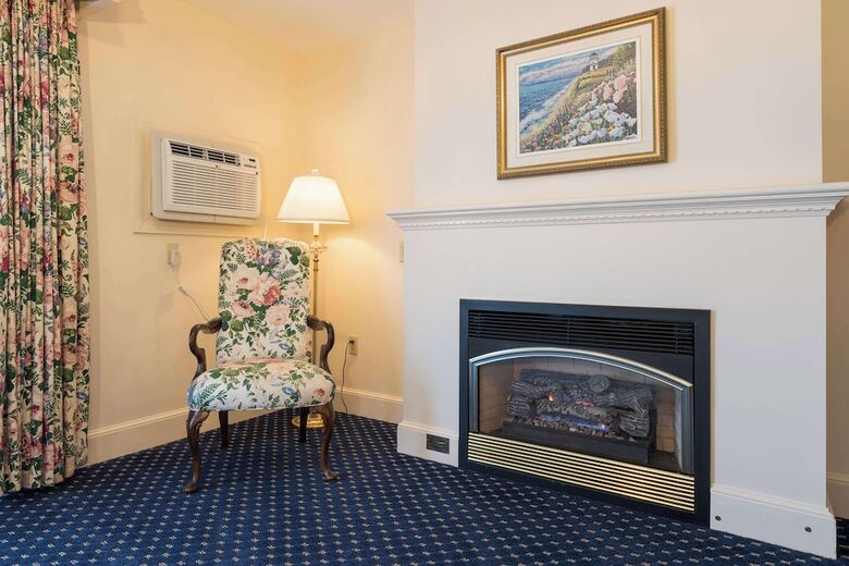 Hotel Bluenose Inn - Bar Harbor Collection