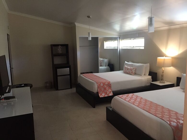 Vacation Rentals At Salitre