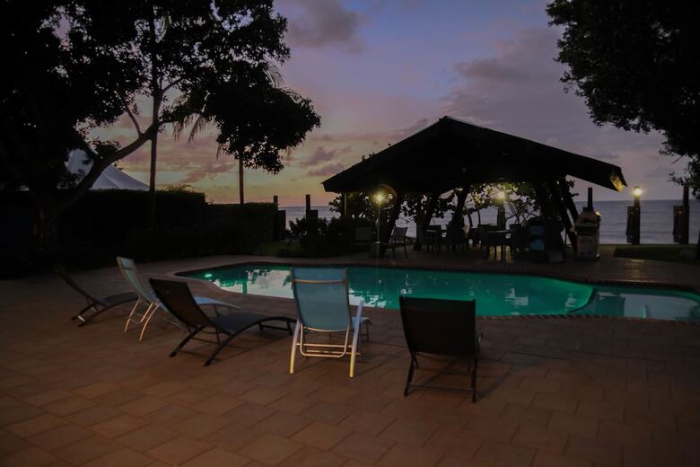 Vacation Rentals At Salitre