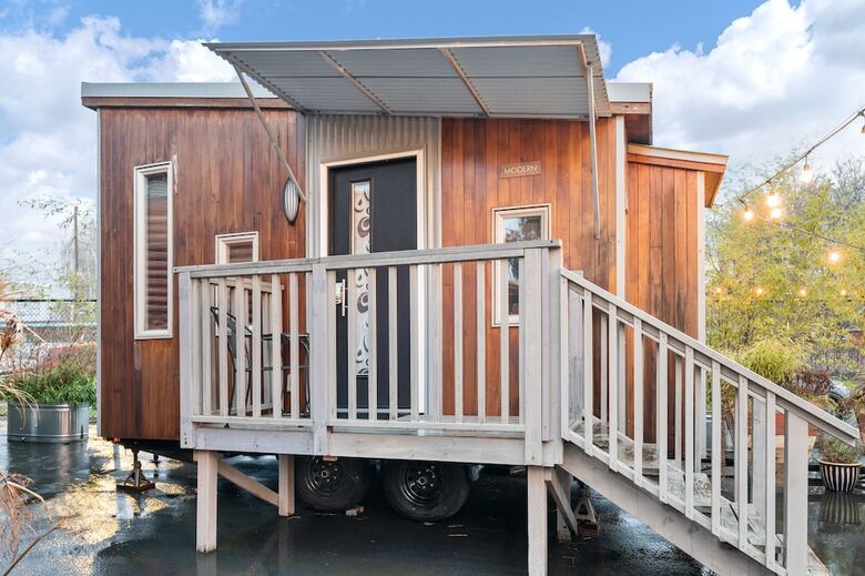Tiny Digs - Hotel Of Tiny Houses