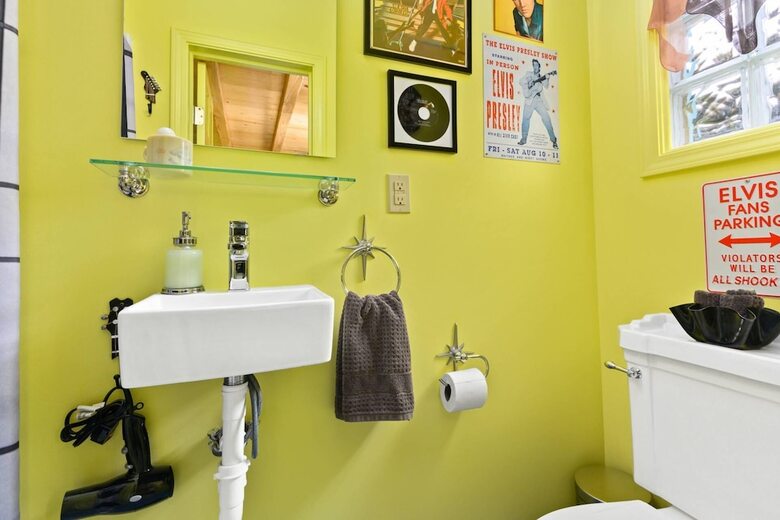 Tiny Digs - Hotel Of Tiny Houses