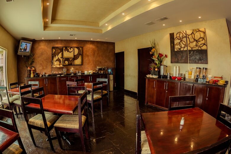 Barrokas Hotel & Suites