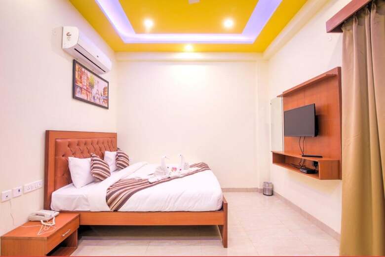 Hotel Amit House