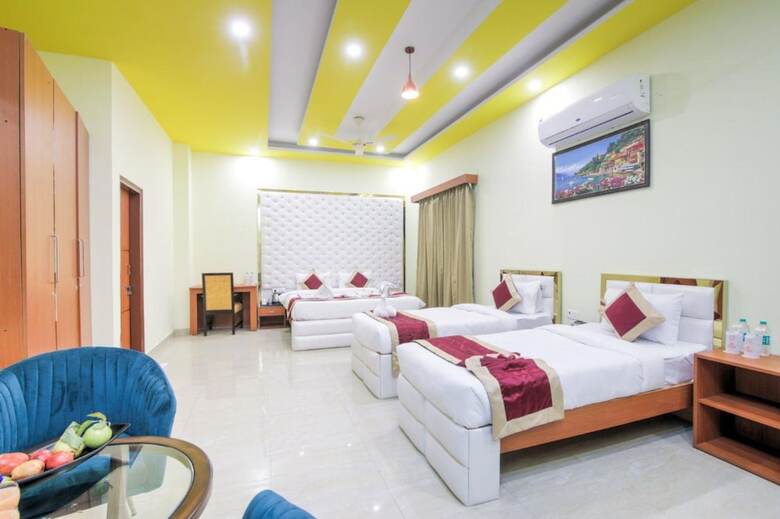 Hotel Amit House