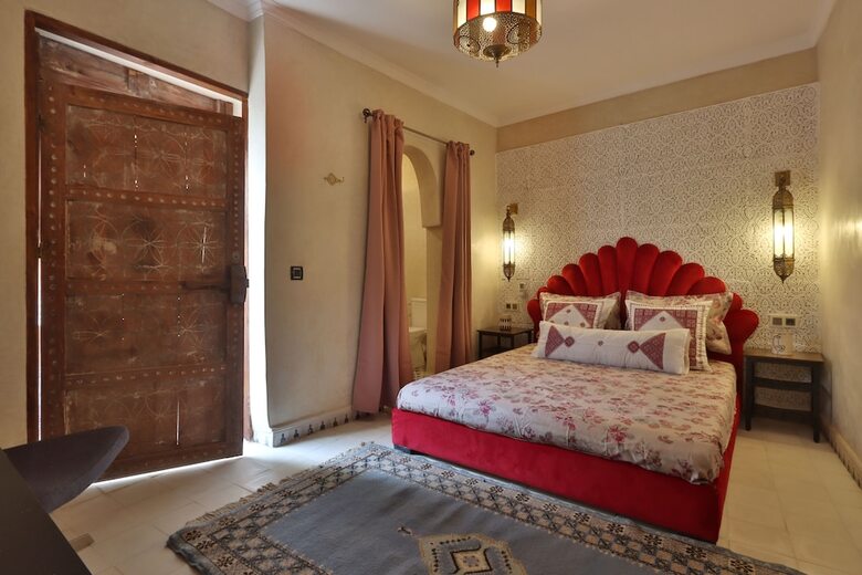 Riad La Fayette Bed & Breakfast