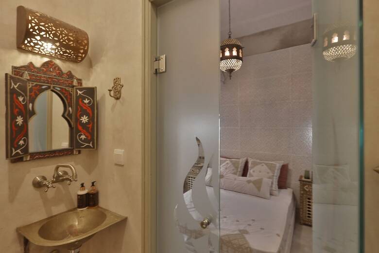 Riad La Fayette Bed & Breakfast