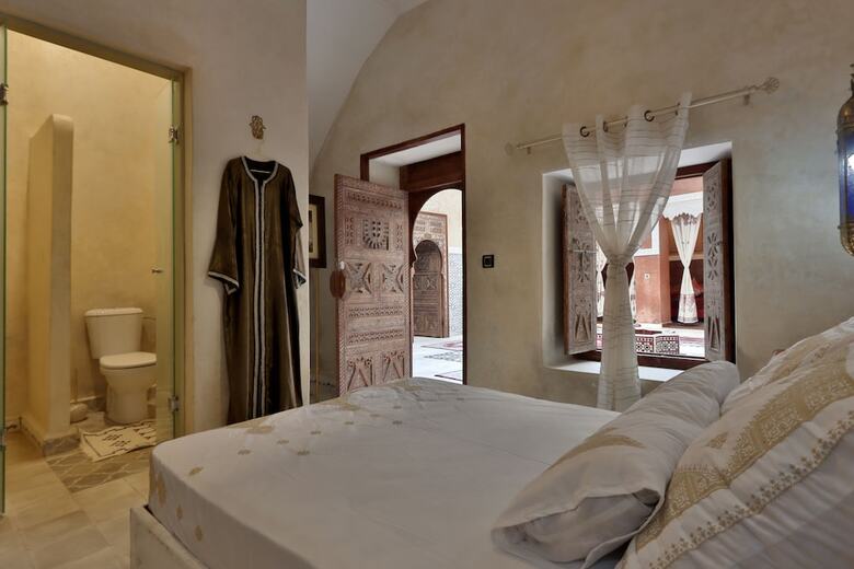 Riad La Fayette Bed & Breakfast