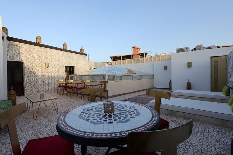 Riad La Fayette Bed & Breakfast