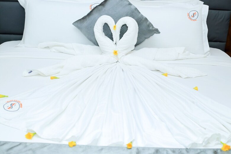 Jinna Suites Hotel