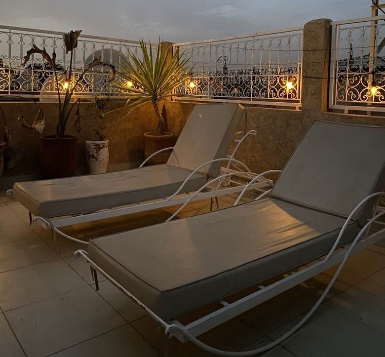 Riad With Outdoor Swimming Pools