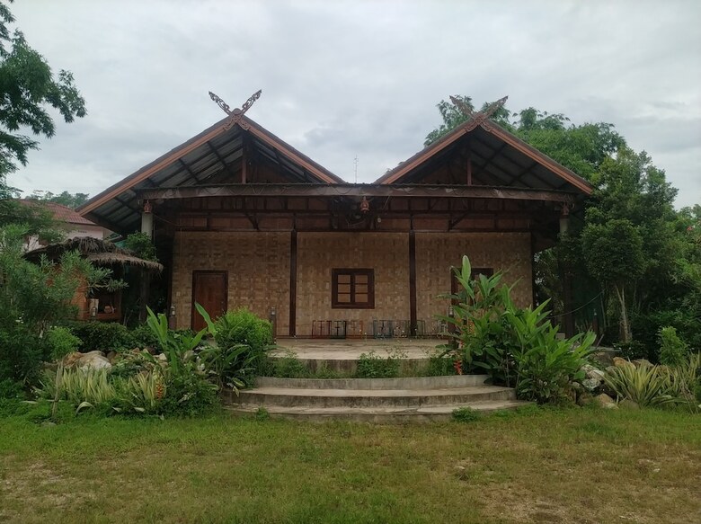 Hotel Rattikanchana Resort