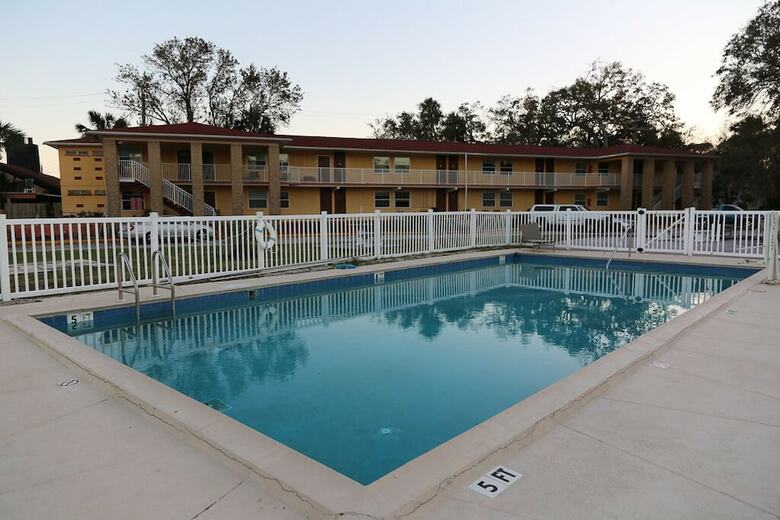 Motel Heritage Inn