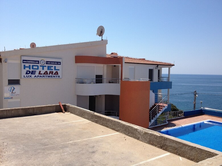 Aparthotel Apartments De Lara