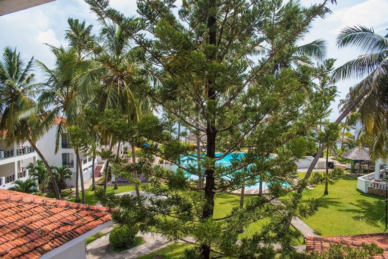 Hotel Nyali Beach Holiday Resort