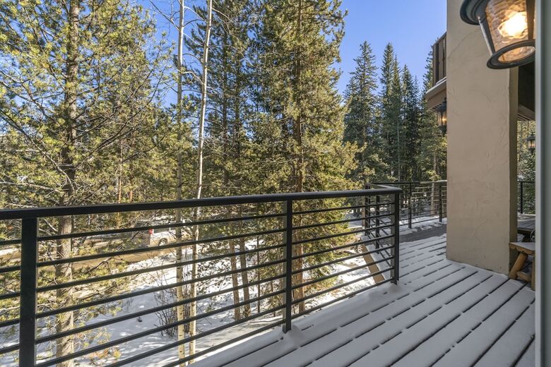Breckenridge Boutique Hotel