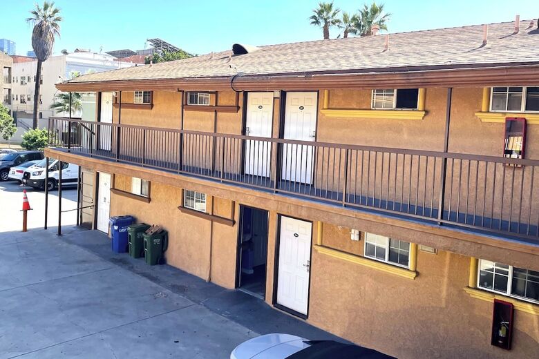 Hotel Travel Inn Downtown La