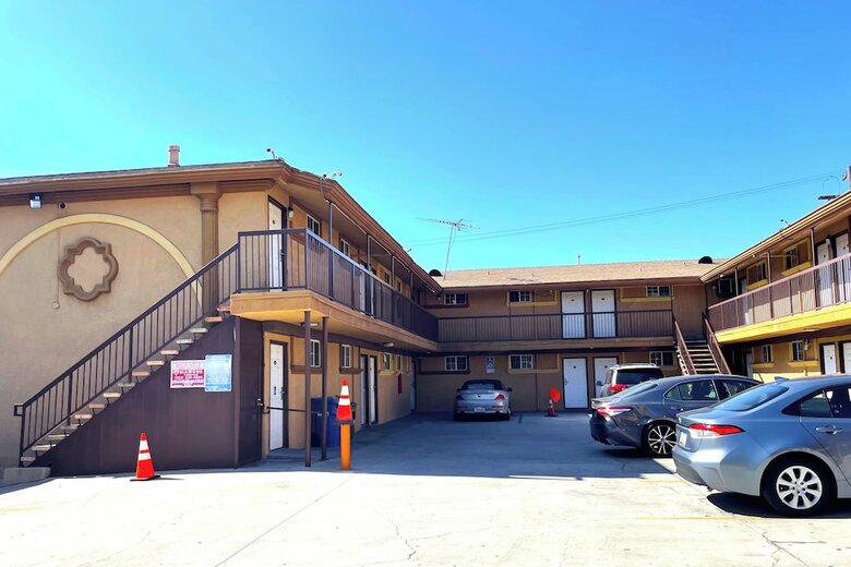 Hotel Travel Inn Downtown La