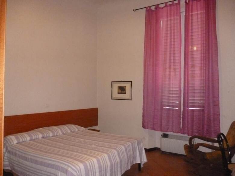 XXVII Aprile Bed & Car