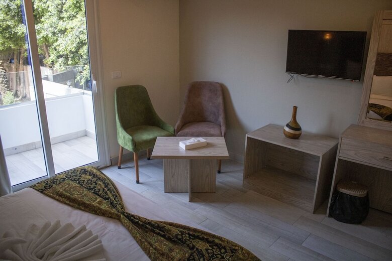 Nine Pyramids View Hotel