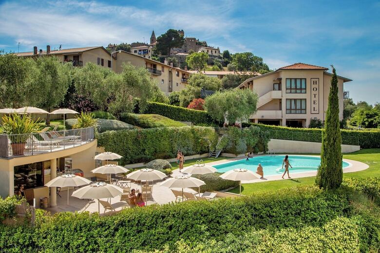 Valle Del Buttero Hotel Residence