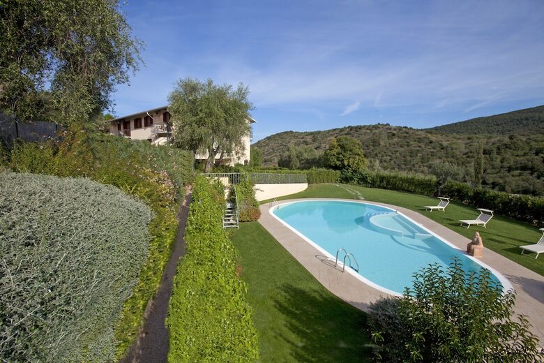 Valle Del Buttero Hotel Residence