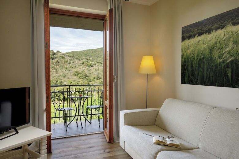 Valle Del Buttero Hotel Residence