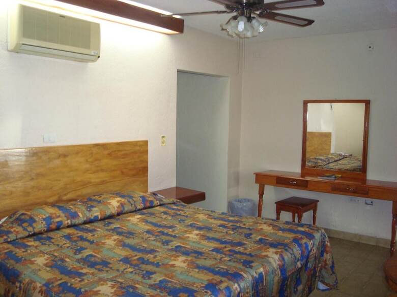 Hotel Lacantum
