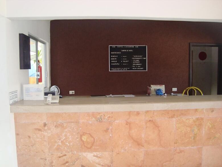 Hotel Lacantum