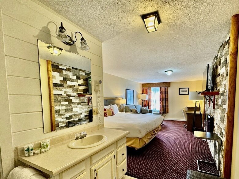 Hotel Merrill Farm Inn