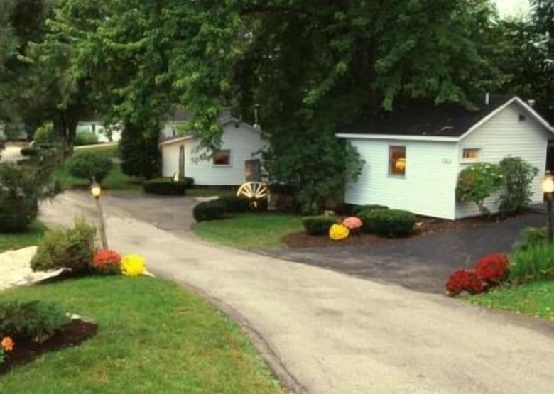 Hotel Merrill Farm Inn