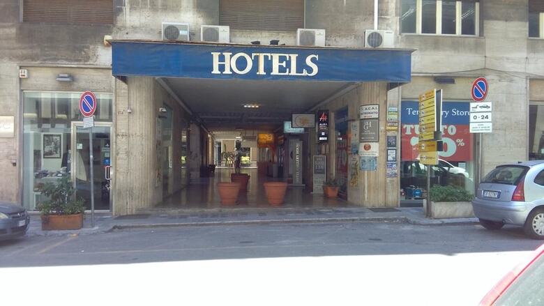 Hotel Libert�