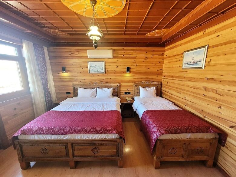 Saruhan Hotel