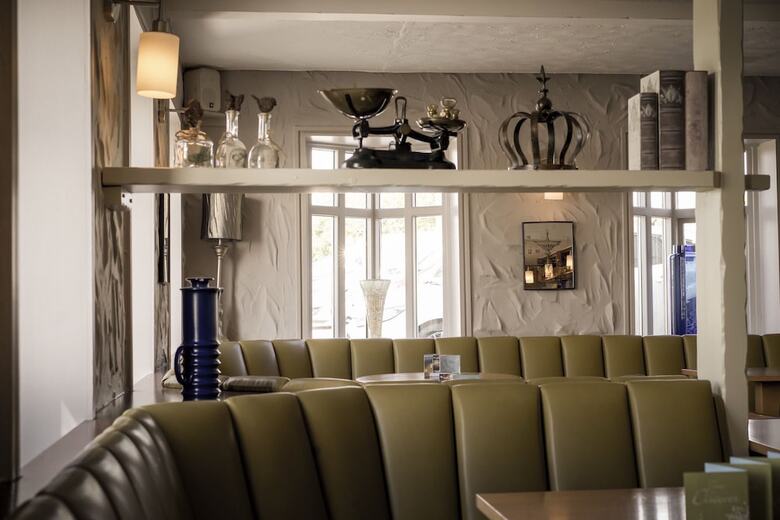 Posada Shard Riverside Hotel, Bar & Restaurant