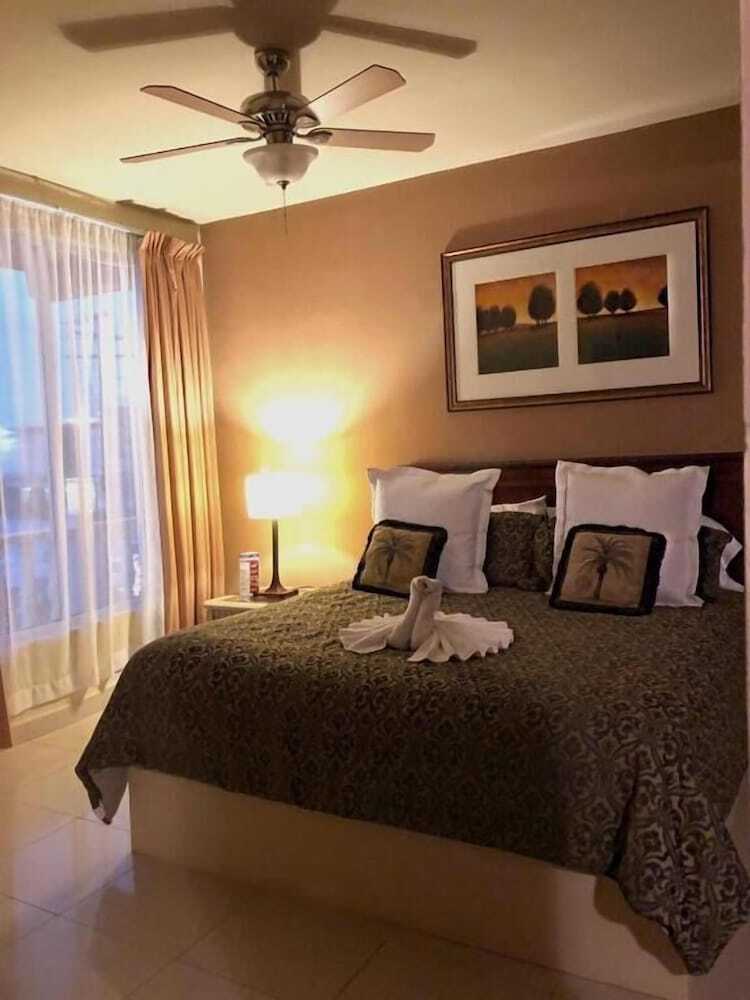 Hotel Plaza Riviera