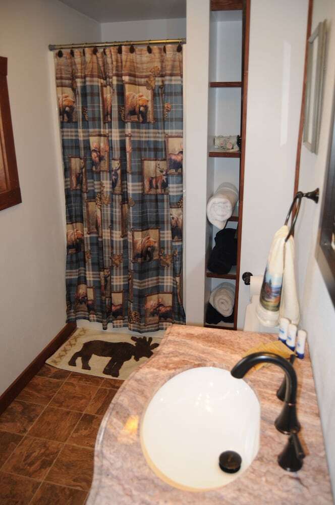 Hotel Yellowstone Motel - Adults Only