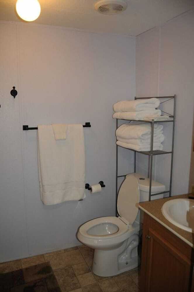 Hotel Yellowstone Motel - Adults Only