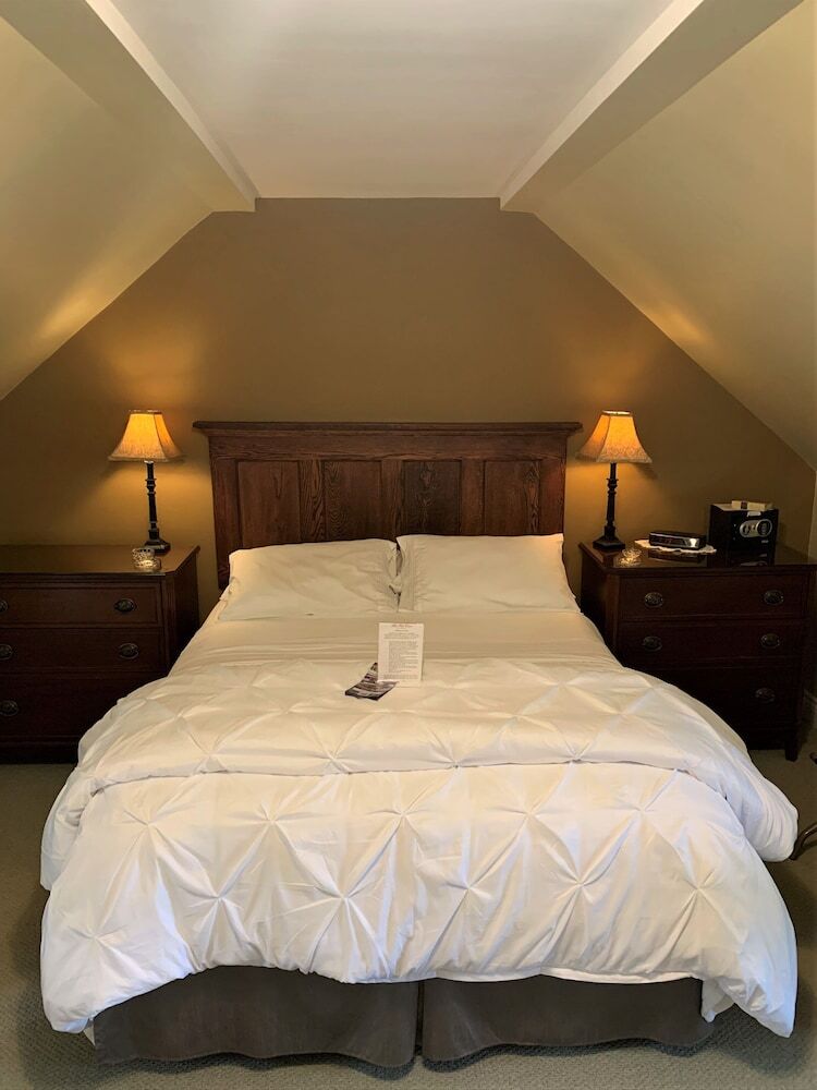 The Red Coat Bed & Breakfast
