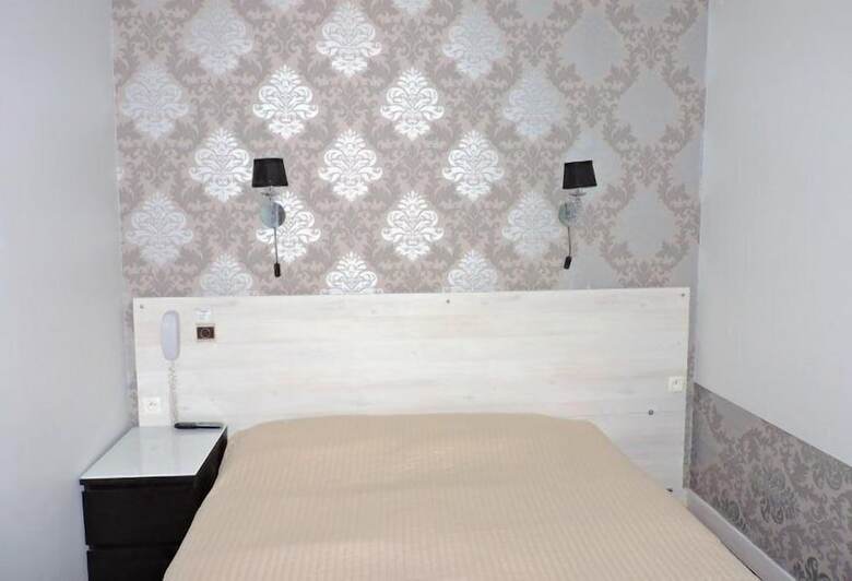 Hotel H�tel Media