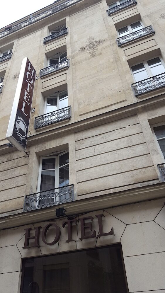 Hotel H�tel Media