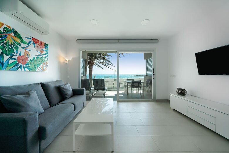 Aparthotel Apartamentos Con Mar