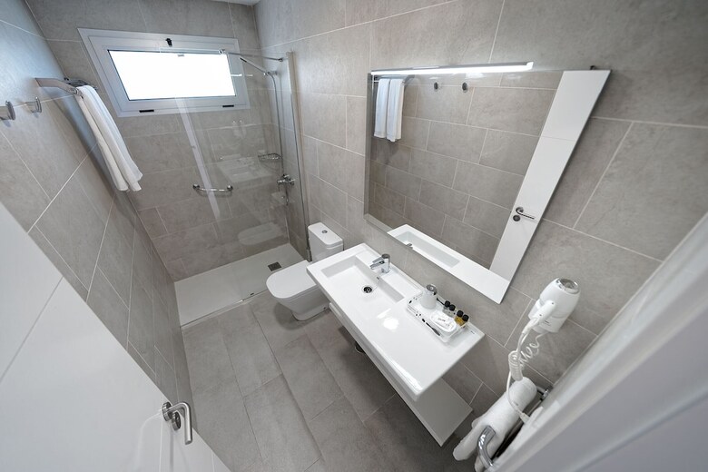 Aparthotel Apartamentos Con Mar